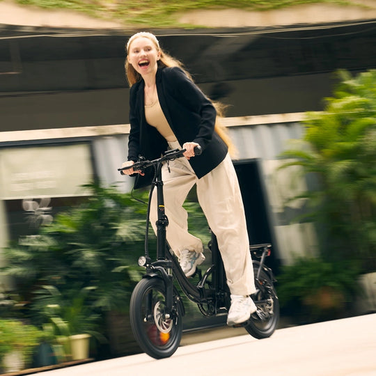 Finbike U4 Pendler-E-Bike, 88 km Reichweite, faltbar und kompakt